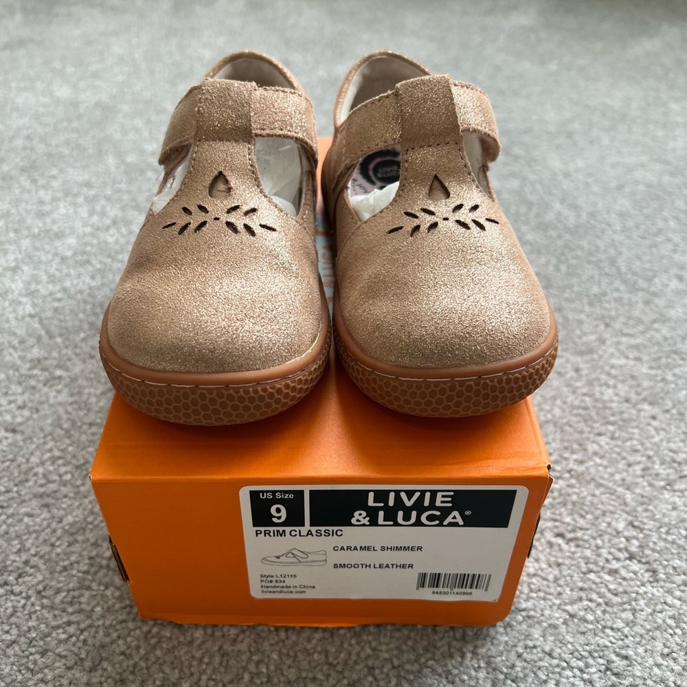 Livie & Luca Caramel Shimmer Prim Classic Dress Shoes